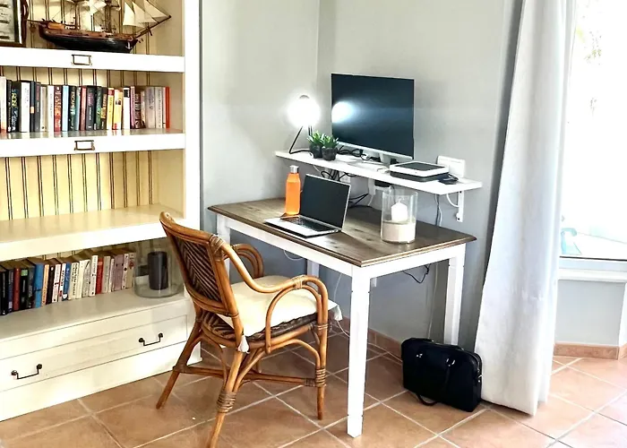 La Buganvilla De * Marbella